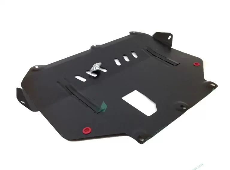 ЗАХИСТ КАРТЕРУ ДВИГУНА ДЛЯ FORD FOCUS 3. ЧИ ПОТРІБНА?